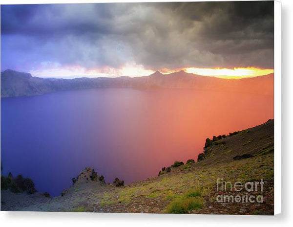 Crater Lake National Park at Sunset - Canvas Print